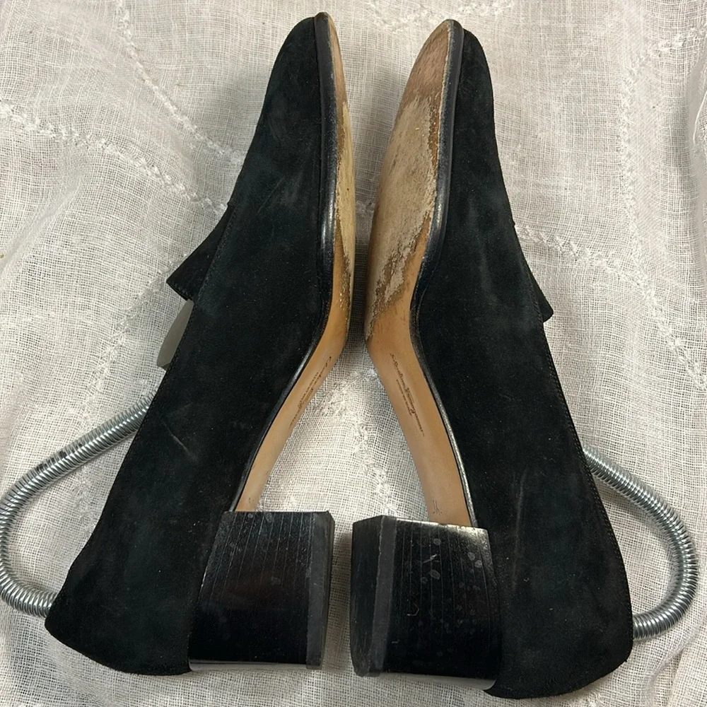 Salvatore Ferragamo suede leather made in Italy heeled shoes stamped sz 7